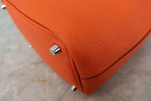 将图片加载到图库查看器,HERMES PICOTIN LOCK PM Clemence leather Orange poppy A刻印 Hand bag 800020131
