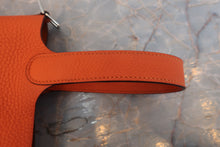 将图片加载到图库查看器,HERMES PICOTIN LOCK PM Clemence leather Orange poppy A刻印 Hand bag 800020131