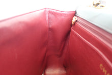 将图片加载到图库查看器,CHANEL/香奈儿 中号CF 单盖包 链条包 羊皮 Black/Gold hadware(黑色/金色金属) 肩背包 700030142