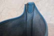 画像をギャラリービューアに読み込む, HERMES/エルメス エブリン2PM トリヨンクレマンス ブルージーン □I刻印 ショルダーバッグ 700100109