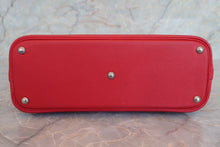 Load image into Gallery viewer, HERMES/BOLIDE 27 Epsom leather Rouge casaque T Engraving Shoulder bag 700070036