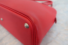 Load image into Gallery viewer, HERMES/BOLIDE 27 Epsom leather Rouge casaque T Engraving Shoulder bag 700070036