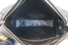 将图片加载到图库查看器,CHANEL/香奈儿 CF 流苏 链条 肩背包 羊皮 Black/Gold hadware(黑色/金色金属) 肩背包 800030141