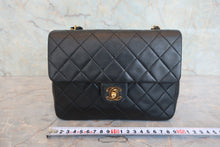 画像をギャラリービューアに読み込む, CHANEL/シャネル ミニマトラッセシングルフラップチェーンショルダーバッグ ラムスキン ブラック/ゴールド金具 ショルダーバッグ 800050009