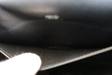 Load image into Gallery viewer, HERMES Pochette Kelly Gulliver leather Black □H Engraving Hand bag 700090083