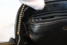 将图片加载到图库查看器,CHANEL/香奈儿 经典双C 流苏 链条包 羊皮 Black/Gold hadware(黑色/金色金属) 肩背包 700100159