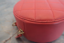 Load image into Gallery viewer, CHANEL Matelasse round chain shoulder bag Lambskin Pink/Gold hadware Shoulder bag 700060009