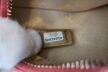 Load image into Gallery viewer, CHANEL Matelasse round chain shoulder bag Lambskin Pink/Gold hadware Shoulder bag 700060009