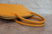 将图片加载到图库查看器,HERMES/BOLIDE 27 Graine Couchevel leather Jaune 〇Z刻印 Shoulder bag 800080074
