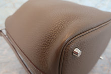 画像をギャラリービューアに読み込む, HERMES/エルメス ピコタンロックPM トリヨンクレマンス エトゥープ □Q刻印 ハンドバッグ 700120019