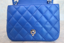 將圖片載入圖庫檢視器 CHANEL/シャネル ミニマトラッセシングルフラップチェーンショルダーバッグ ラムスキン ブルー/シルバー金具 ショルダーバッグ 700060011