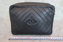 Load image into Gallery viewer, CHANEL CC mark fringe chain shoulder bag Lambskin Black/Gold hadware Shoulder bag 800060200