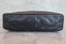Load image into Gallery viewer, CHANEL CC mark fringe chain shoulder bag Lambskin Black/Gold hadware Shoulder bag 800060200