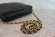 Load image into Gallery viewer, CHANEL CC mark fringe chain shoulder bag Lambskin Black/Gold hadware Shoulder bag 800060200