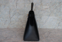 Load image into Gallery viewer, HERMES KELLY 32 Box carf leather Black Shoulder bag 700060289