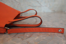 Load image into Gallery viewer, HERMES PICOTIN LOCK PM Clemence leather Feu □R Engraving Hand bag 800030177