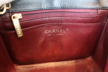 Load image into Gallery viewer, CHANEL Mini matelasse chain shoulder bag Lambskin Black/Gold hadware Shoulder bag 700090095