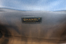 画像をギャラリービューアに読み込む, CHANEL/シャネル ボーイシャネルチェーンショルダーバッグ ラムスキン ブルー/ゴールド金具 ショルダーバッグ 800020184