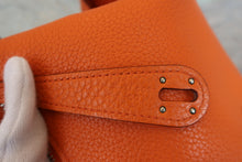 画像をギャラリービューアに読み込む, HERMES/エルメス リンディ30 トリヨンクレマンス オレンジ X刻印 ショルダーバッグ 800050097