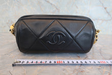 Load image into Gallery viewer, CHANEL CC mark fringe chain shoulder bag Lambskin Black/Gold hadware Shoulder bag 800020221