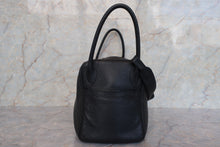将图片加载到图库查看器,HERMES LINDY 30 Clemence leather Black □J刻印 Shoulder bag 700120021