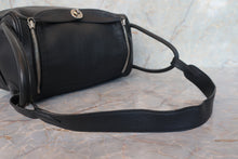 将图片加载到图库查看器,HERMES LINDY 30 Clemence leather Black □J刻印 Shoulder bag 700120021