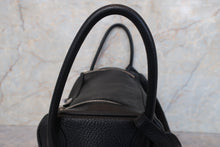 将图片加载到图库查看器,HERMES LINDY 30 Clemence leather Black □J刻印 Shoulder bag 700120021
