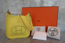 画像をギャラリービューアに読み込む, HERMES/エルメス エブリンTPM トリヨンクレマンス ライム U刻印 ショルダーバッグ 800060167