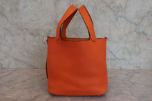 画像をギャラリービューアに読み込む, HERMES/エルメス ピコタンロックMM トリヨンクレマンス オレンジ □O刻印 ハンドバッグ 800030154