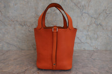 画像をギャラリービューアに読み込む, HERMES/エルメス ピコタンロックMM トリヨンクレマンス オレンジ □O刻印 ハンドバッグ 800030154