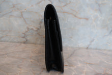 將圖片載入圖庫檢視器 CHANEL/シャネル ココマークチェーンウォレット キャビアスキン ブラック/ゴールド金具 ショルダーバッグ 700090052