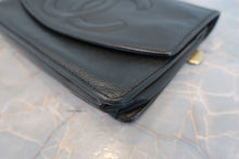 將圖片載入圖庫檢視器 CHANEL/シャネル ココマークチェーンウォレット キャビアスキン ブラック/ゴールド金具 ショルダーバッグ 700090052