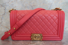 将图片加载到图库查看器,CHANEL/香奈儿 Leboy 链条包 羊皮 Pink/Goldr hadware(粉色/金色金属) 肩背包 700120024