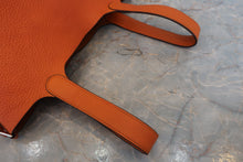 画像をギャラリービューアに読み込む, HERMES/エルメス ピコタンロックMM トリヨンクレマンス オレンジ □O刻印 ハンドバッグ 800030154