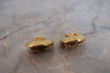 Load image into Gallery viewer, CHANEL CC mark round earring Gold plate Gold Earring 700080090