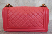 将图片加载到图库查看器,CHANEL/香奈儿 Leboy 链条包 羊皮 Pink/Goldr hadware(粉色/金色金属) 肩背包 700120024