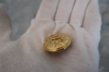 Load image into Gallery viewer, CHANEL CC mark round earring Gold plate Gold Earring 700080090