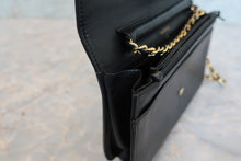 將圖片載入圖庫檢視器 CHANEL/シャネル ココマークチェーンウォレット キャビアスキン ブラック/ゴールド金具 ショルダーバッグ 700090052