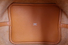 画像をギャラリービューアに読み込む, HERMES/エルメス ピコタンロックMM トリヨンクレマンス オレンジ □O刻印 ハンドバッグ 800030154