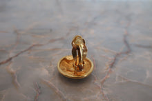 Load image into Gallery viewer, CHANEL CC mark round earring Gold plate Gold Earring 700080090