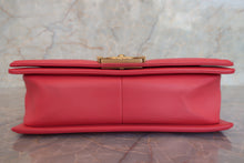 将图片加载到图库查看器,CHANEL/香奈儿 Leboy 链条包 羊皮 Pink/Goldr hadware(粉色/金色金属) 肩背包 700120024