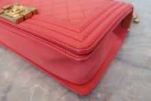 将图片加载到图库查看器,CHANEL/香奈儿 Leboy 链条包 羊皮 Pink/Goldr hadware(粉色/金色金属) 肩背包 700120024