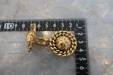 Load image into Gallery viewer, CHANEL Round earring Gold plate Gold Earring 700080092