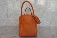 將圖片載入圖庫檢視器 HERMES/エルメス リンディ30 トリヨンクレマンス オレンジ □N刻印 ショルダーバッグ 700030284