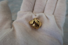 Load image into Gallery viewer, CHANEL CC mark earring Gold plate Gold Earring 700080093