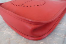 将图片加载到图库查看器,HERMES EVELYNE 2PM Epsom leather Rouge garance □I刻印 Shoulder bag 800050051