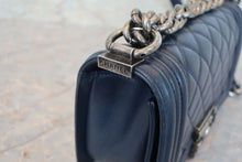 将图片加载到图库查看器,CHANEL/香奈儿 迷你 Leboy 链条包 羊皮 Navy/Silver hadware(藏蓝色/银色金属) 肩背包700120001