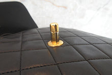 Load image into Gallery viewer, CHANEL Matelasse chain shoulder bag Lambskin Black/Gold hadware Shoulder bag 700060146