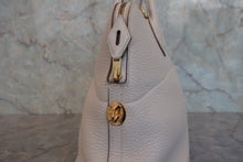 将图片加载到图库查看器,HERMES/BOLIDE 31 Clemence leather Craie A刻印 Shoulder bag 800030210