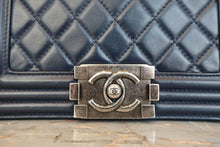 将图片加载到图库查看器,CHANEL/香奈儿 迷你 Leboy 链条包 羊皮 Navy/Silver hadware(藏蓝色/银色金属) 肩背包700120001